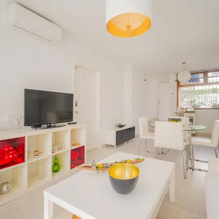 Bonito A Pocos Metros De La Playa Holiday home